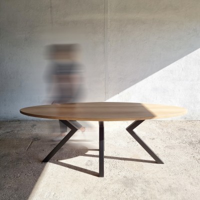 LOUISON - Oval dining table made of solid olive ash