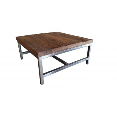 Table basse en bois massif