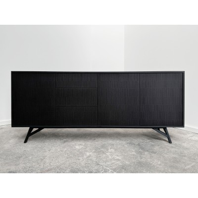 Enfilade design noire haut de gamme – Façades texturées Carved, Parker ou Régent